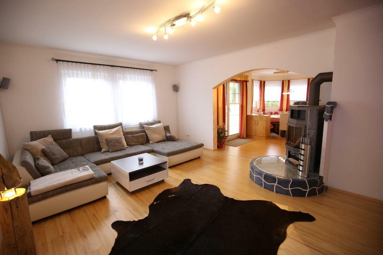 אייך Villa Hasi מראה חיצוני תמונה