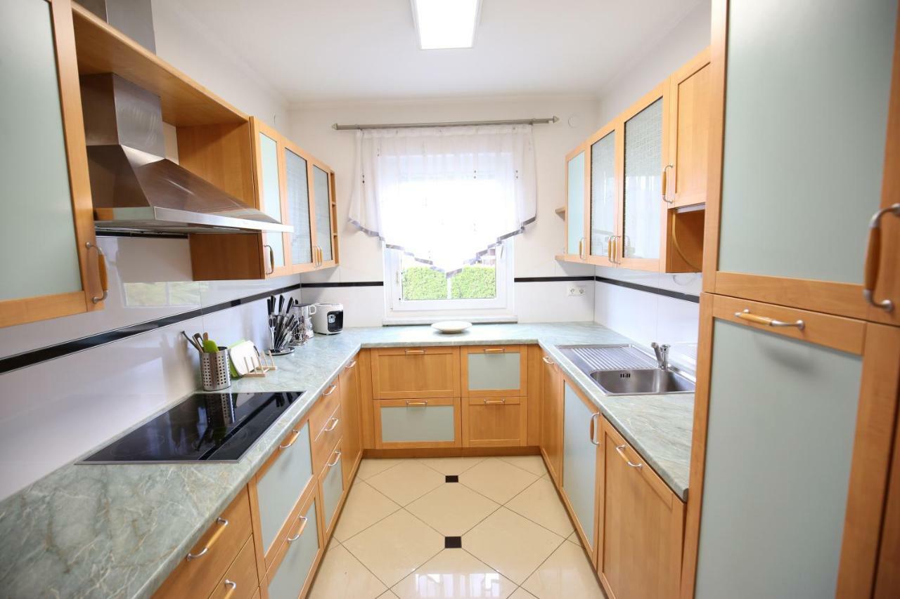 אייך Villa Hasi מראה חיצוני תמונה
